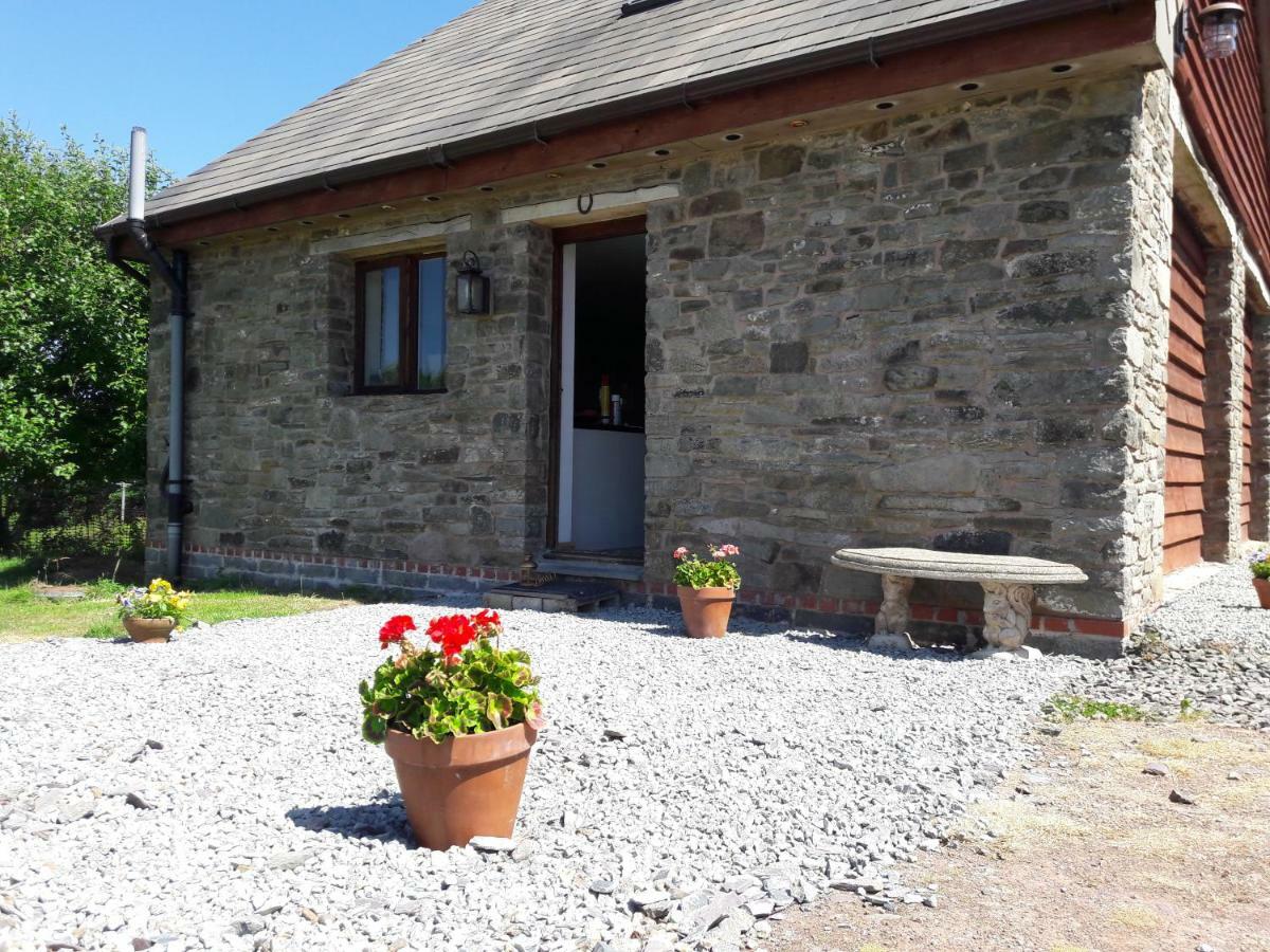 The Barn Annexe, Cefn-Yr-Allt Crickadarn Екстер'єр фото